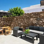 Holiday home Neptuno La Santa