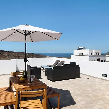 Neptuno Feriehus La Santa